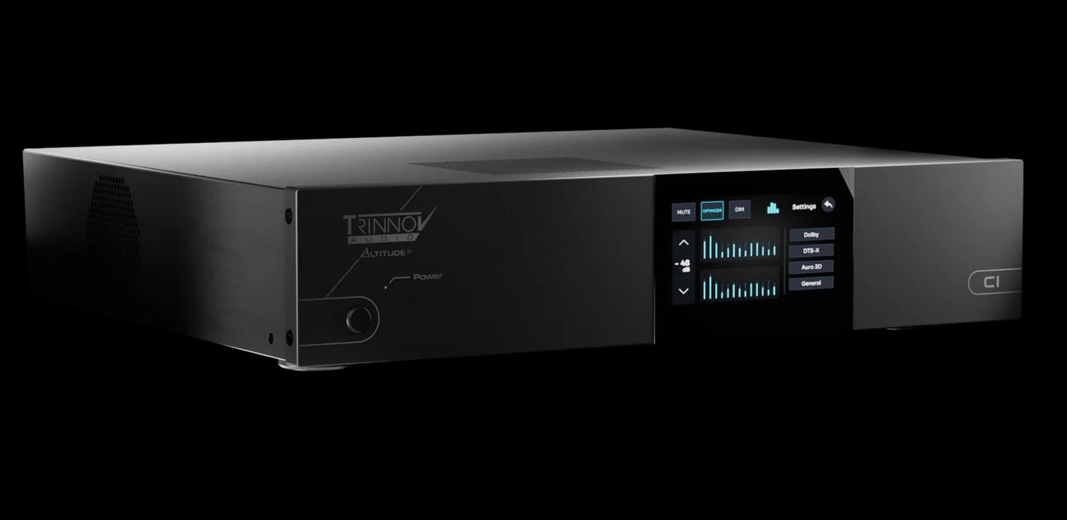 Trinnov Altitude CI: front panel, angled view