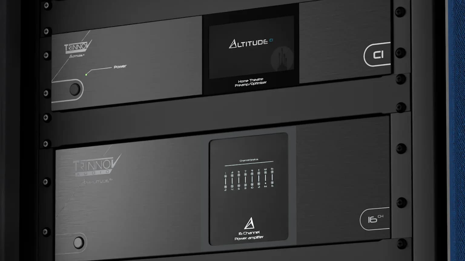 Trinnov Altitude CI: rack installation alongside other system components
