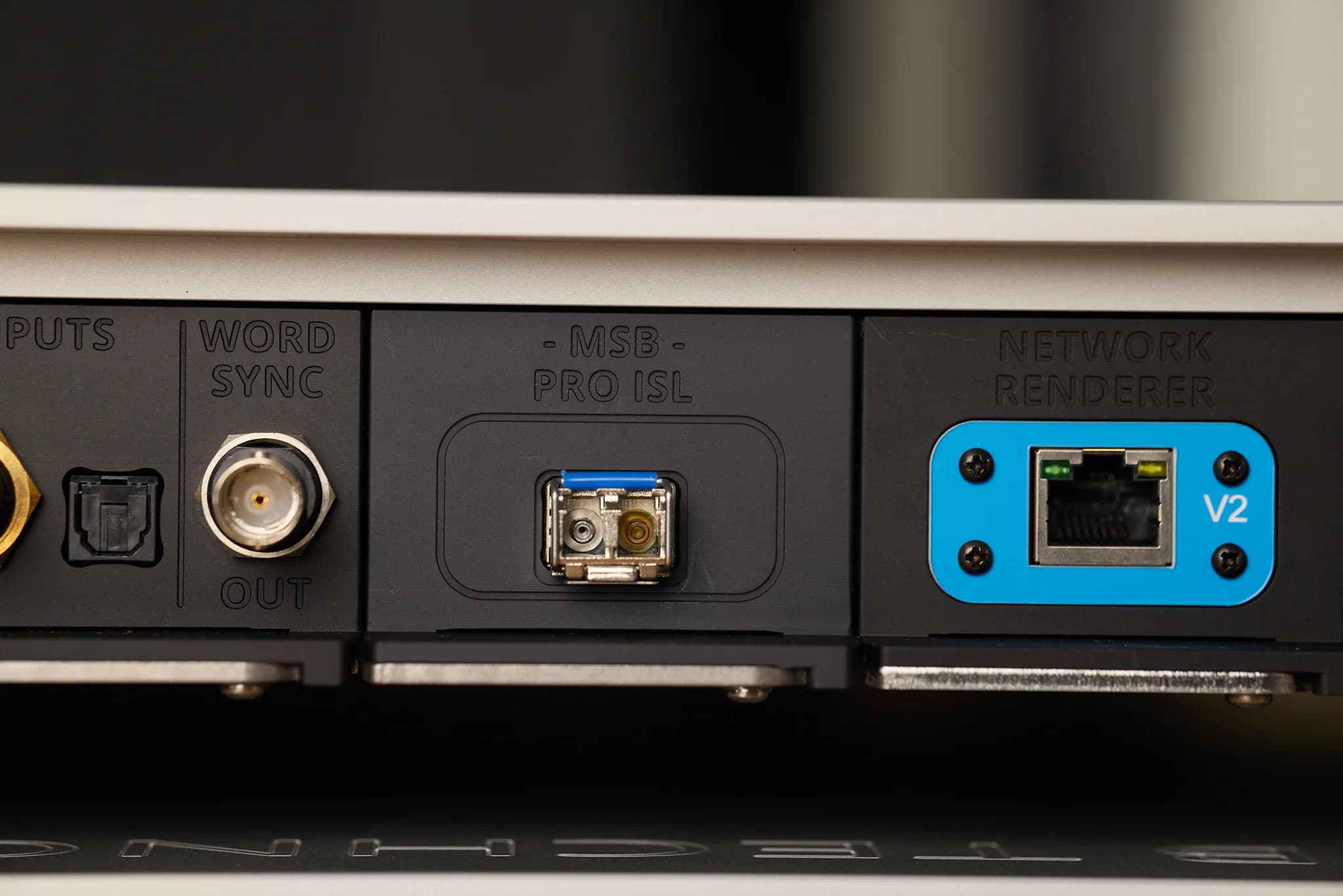MSB Pro ISL and Renderer V2 modules installed in a Reference DAC